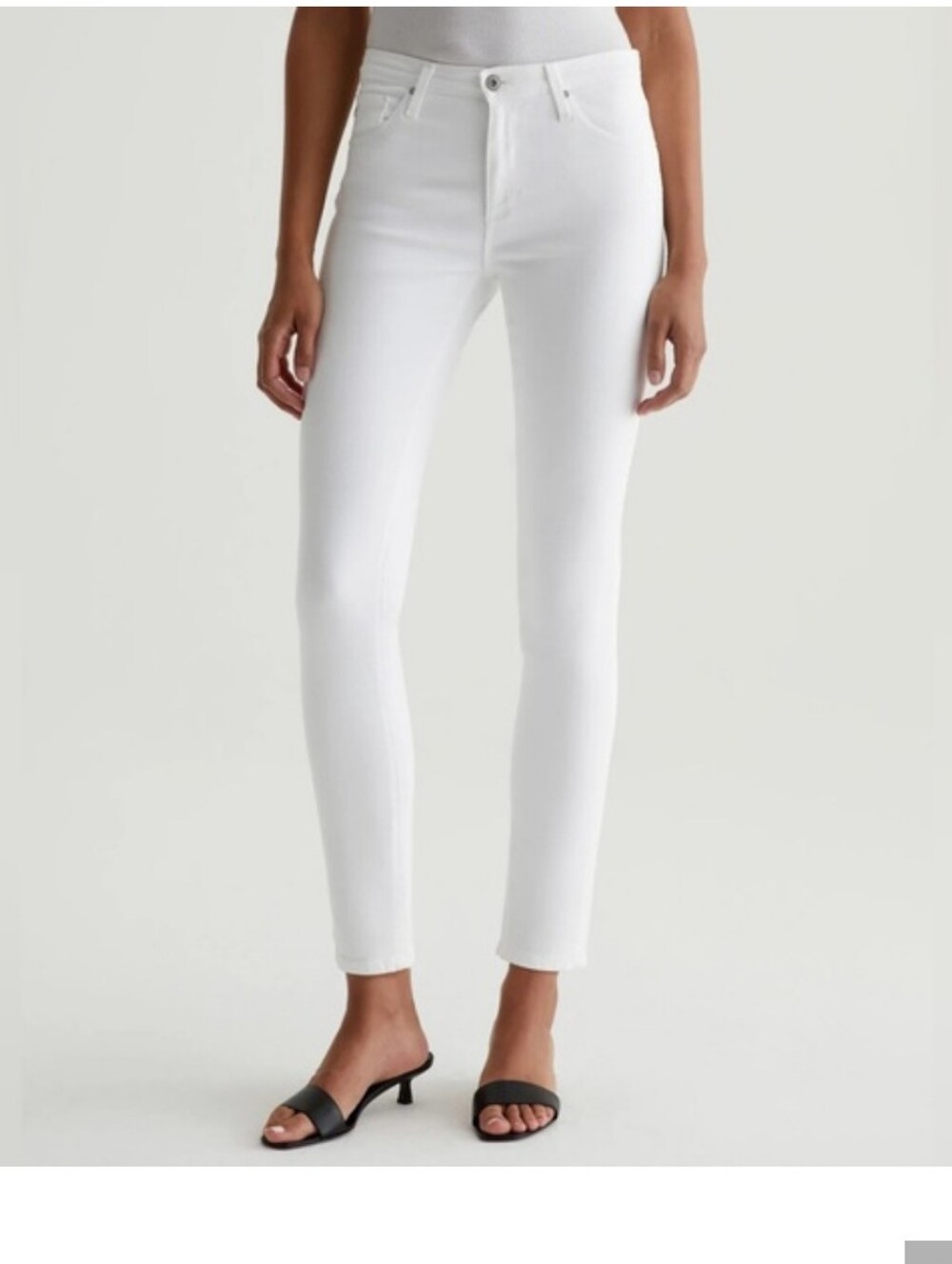 AG Adriano Goldschmied The Stilt Cigarette Leg White Skinny Jeans High Rise 28R